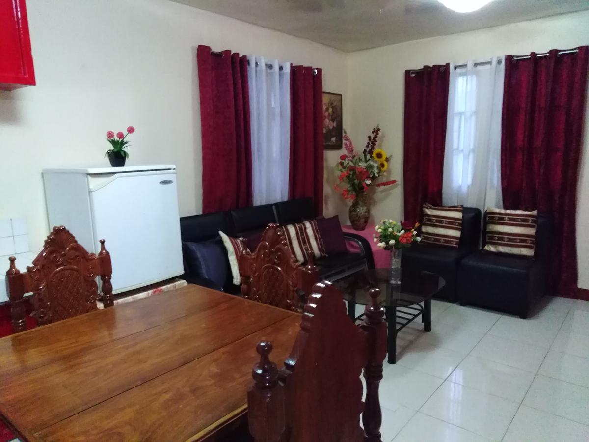 D'Lucky Garden Inn & Suites Tiniguiban Exterior foto